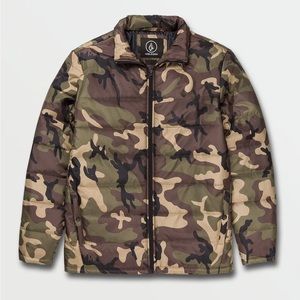 Volcom V Puff Puff Jacket in Camouflage Size Medium
